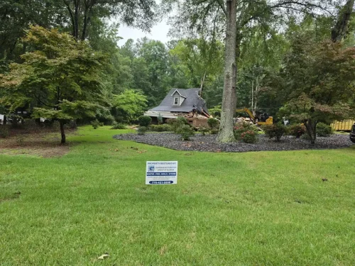 p1 exterior-sign 01