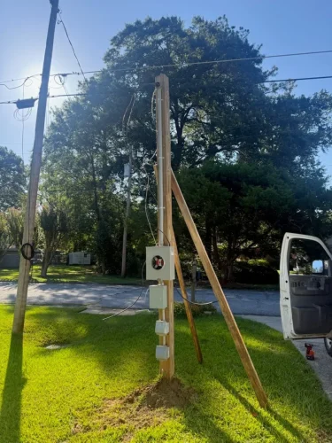 p4 utility-pole 02